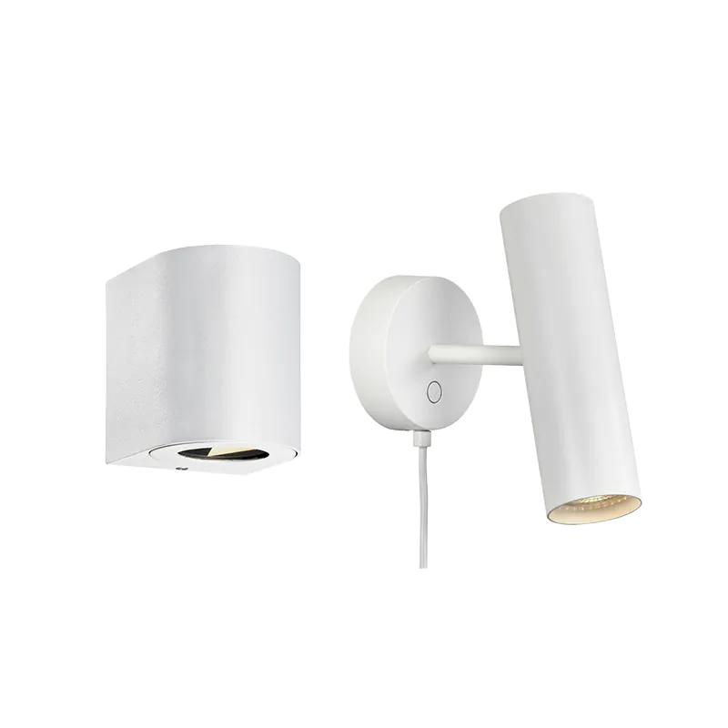 Appliques murales blanches